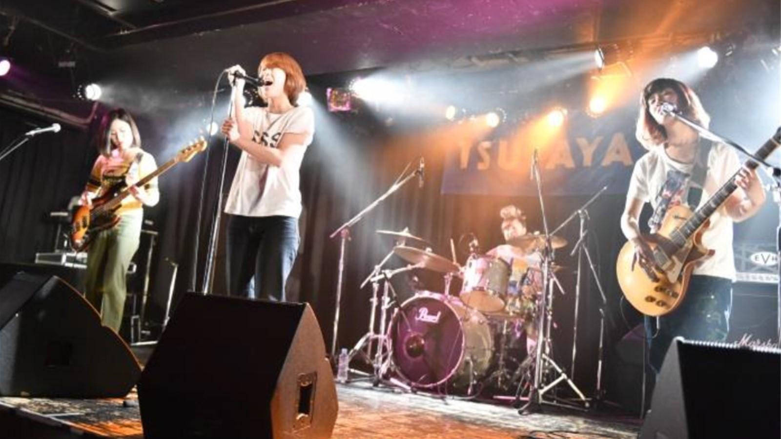 第一名最佳藝術家「波塔里“的圖片