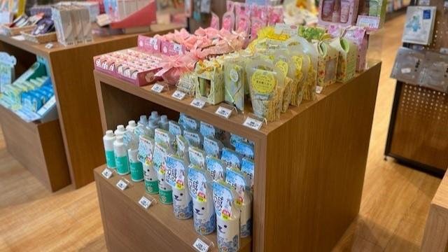 TSUTAYA BOOKSTORE滝川 内観写真