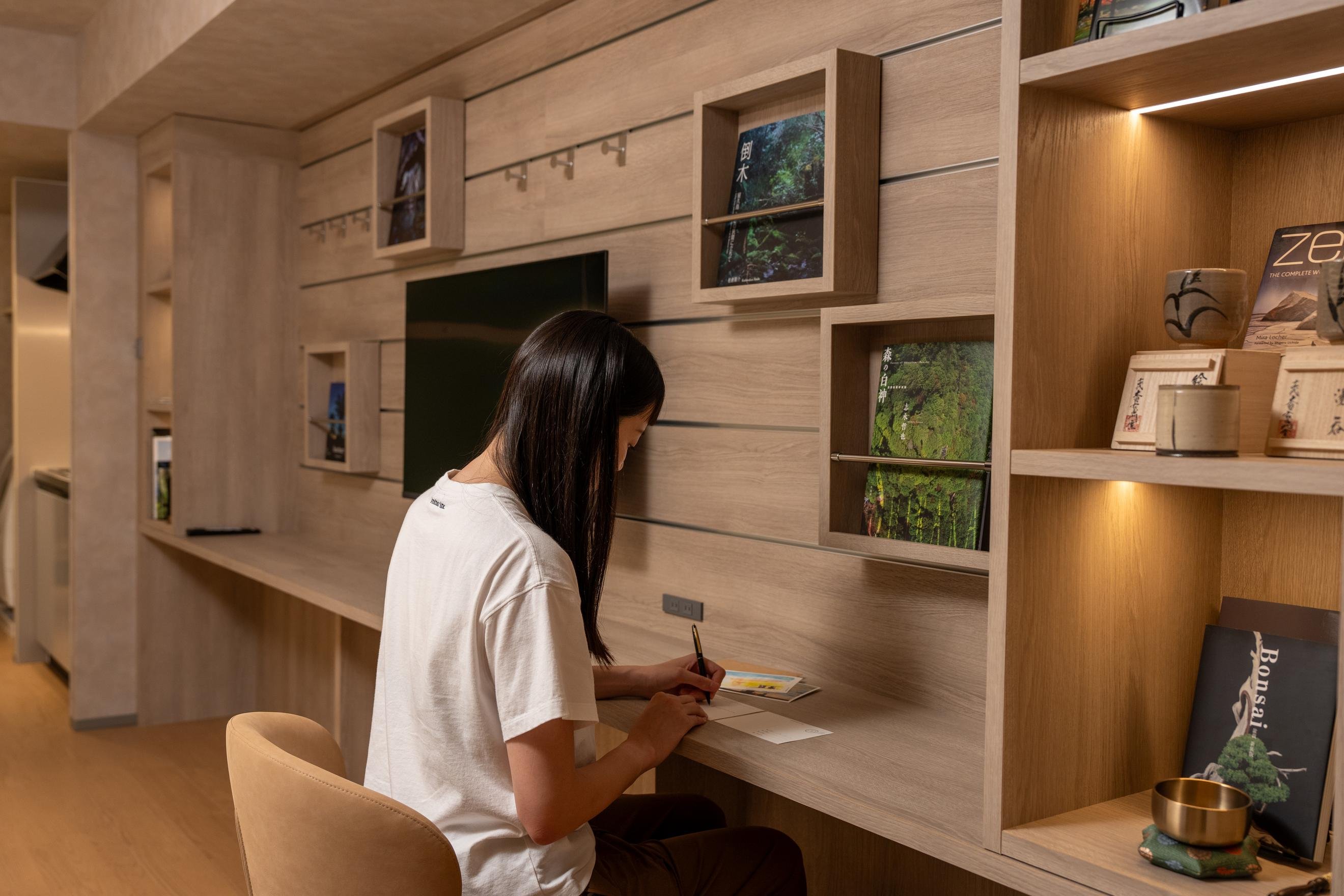 Meditationがテーマの部屋の写真(1)