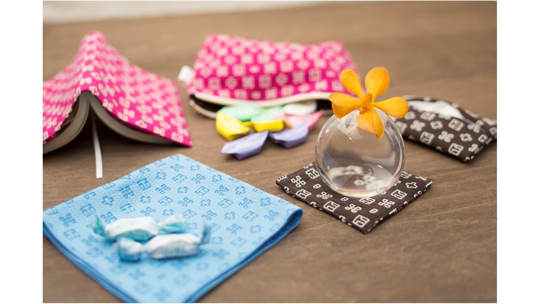 Comfort, always at hand. Gift to you. You give. This is an explanatory image of the original product 