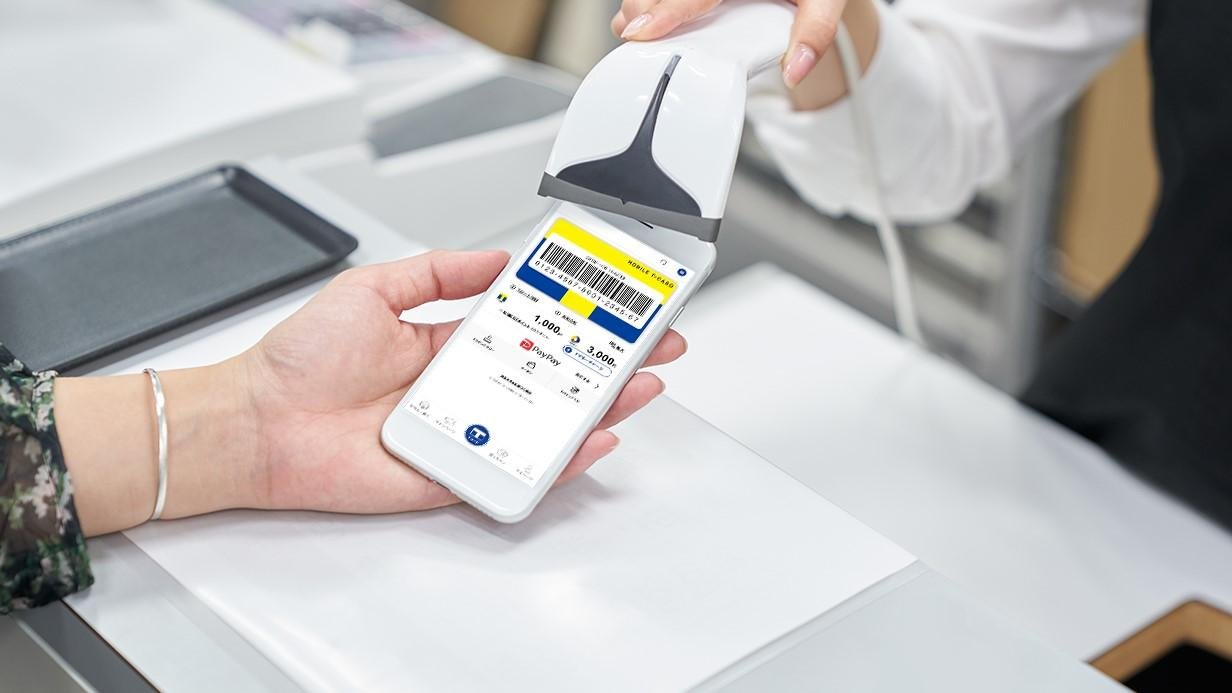 這是「T Point App」PayPay整合和行動訂購功能的發布說明圖。