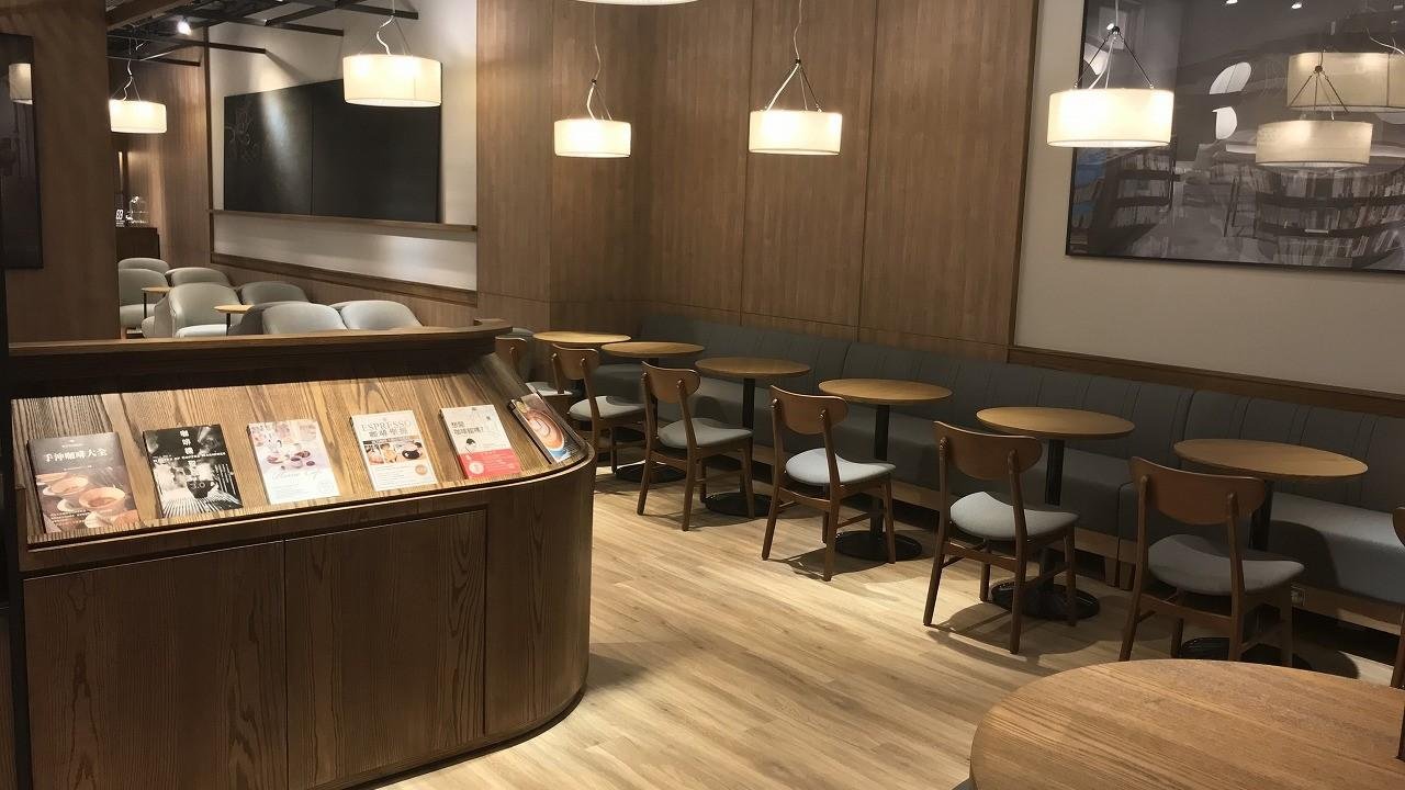 這是「TSUTAYA BOOKSTORE 南港店」的說明圖，該店將於 12 月 6 日在繁華的南港地區開業，該地區正在蓬勃發展，並為與孩子共度時光提供了一種獨特的方式。