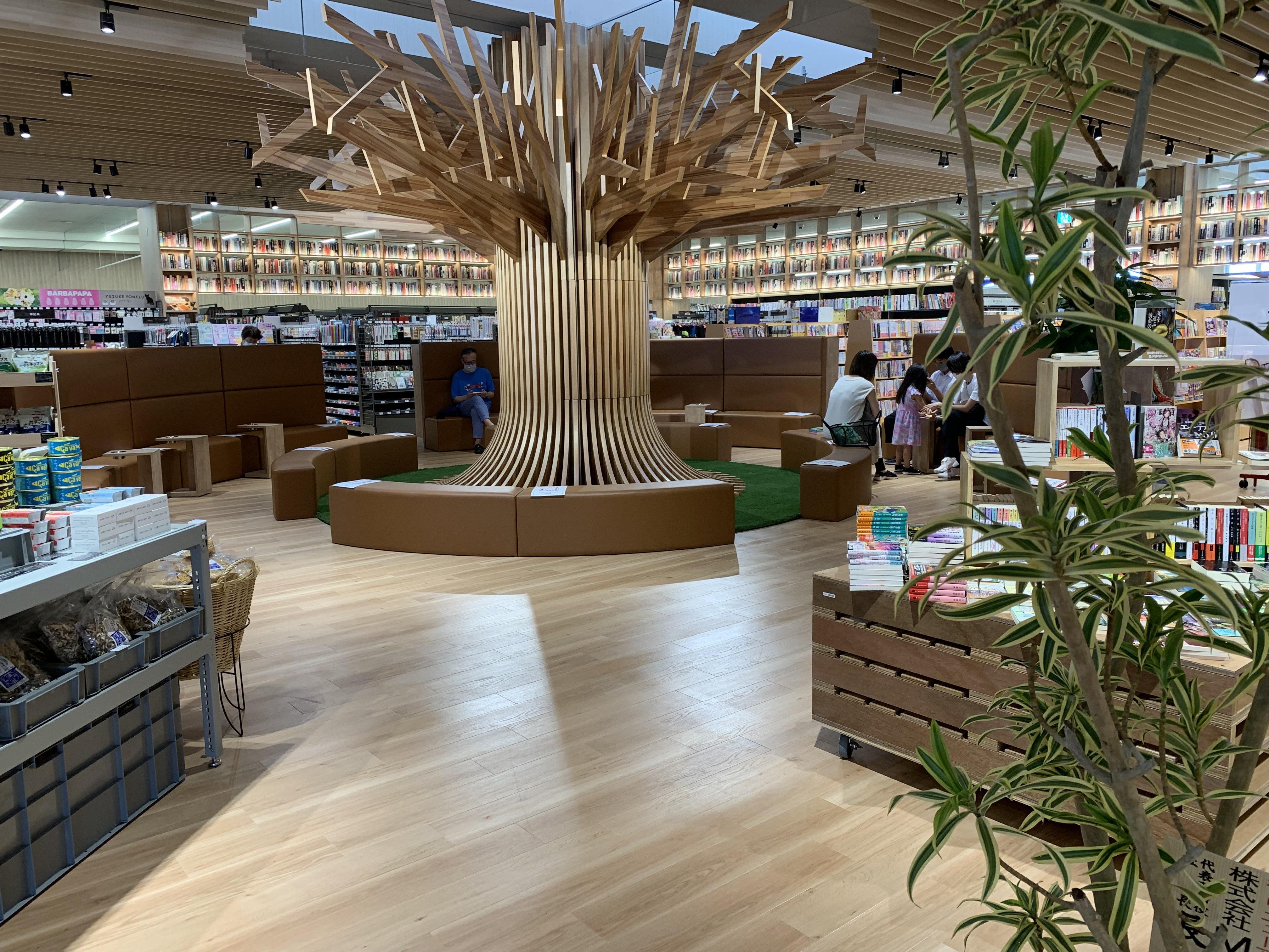  「TSUTAYA BOOKSTORE 藤の木店」 の説明画像です