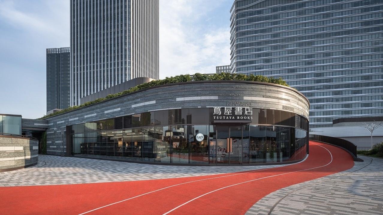 这是上海第二家茑屋书店“上海前滩太古里茑屋书店”的介绍图，该店将于11月12日开业。