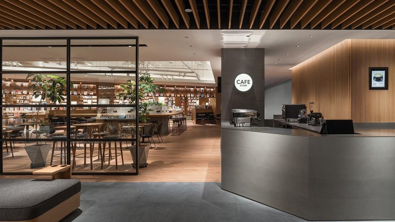 这是上海第二家茑屋书店“上海前滩太古里茑屋书店”的介绍图，该店将于11月12日开业。