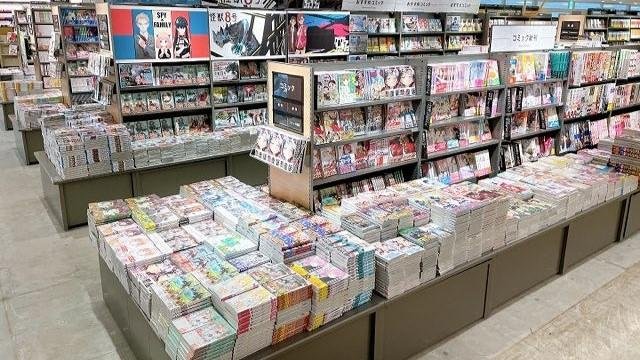 毎日、"素敵な寄り道"をしたくなる駅前書店 「TSUTAYA BOOKSTORE エキソアレ西神中央」 4月1日（金）OPENの説明画像です