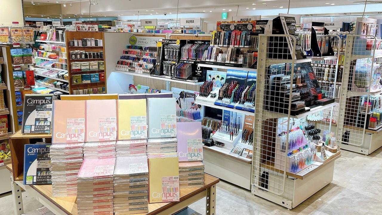 毎日、"素敵な寄り道"をしたくなる駅前書店 「TSUTAYA BOOKSTORE エキソアレ西神中央」 4月1日（金）OPENの説明画像です