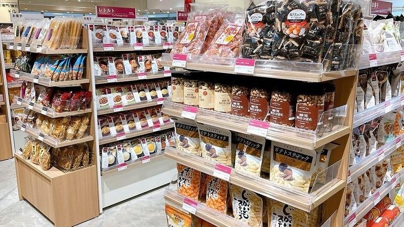 毎日、"素敵な寄り道"をしたくなる駅前書店 「TSUTAYA BOOKSTORE エキソアレ西神中央」 4月1日（金）OPENの説明画像です