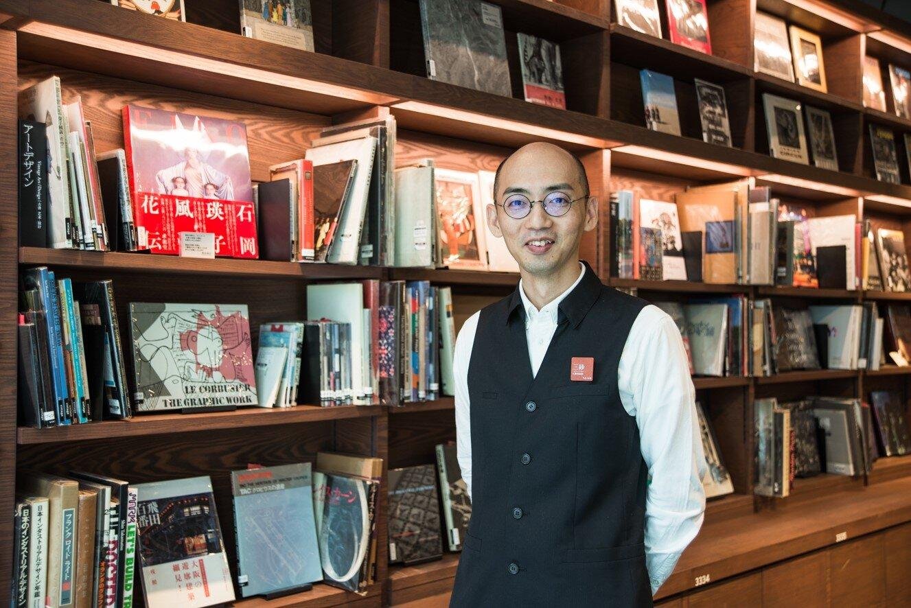 「梅田 蔦屋書店 人文コンシェルジュ三砂慶明が 企画・編集した書籍 『本屋という仕事』 6月15日販売開始」の説明画像です