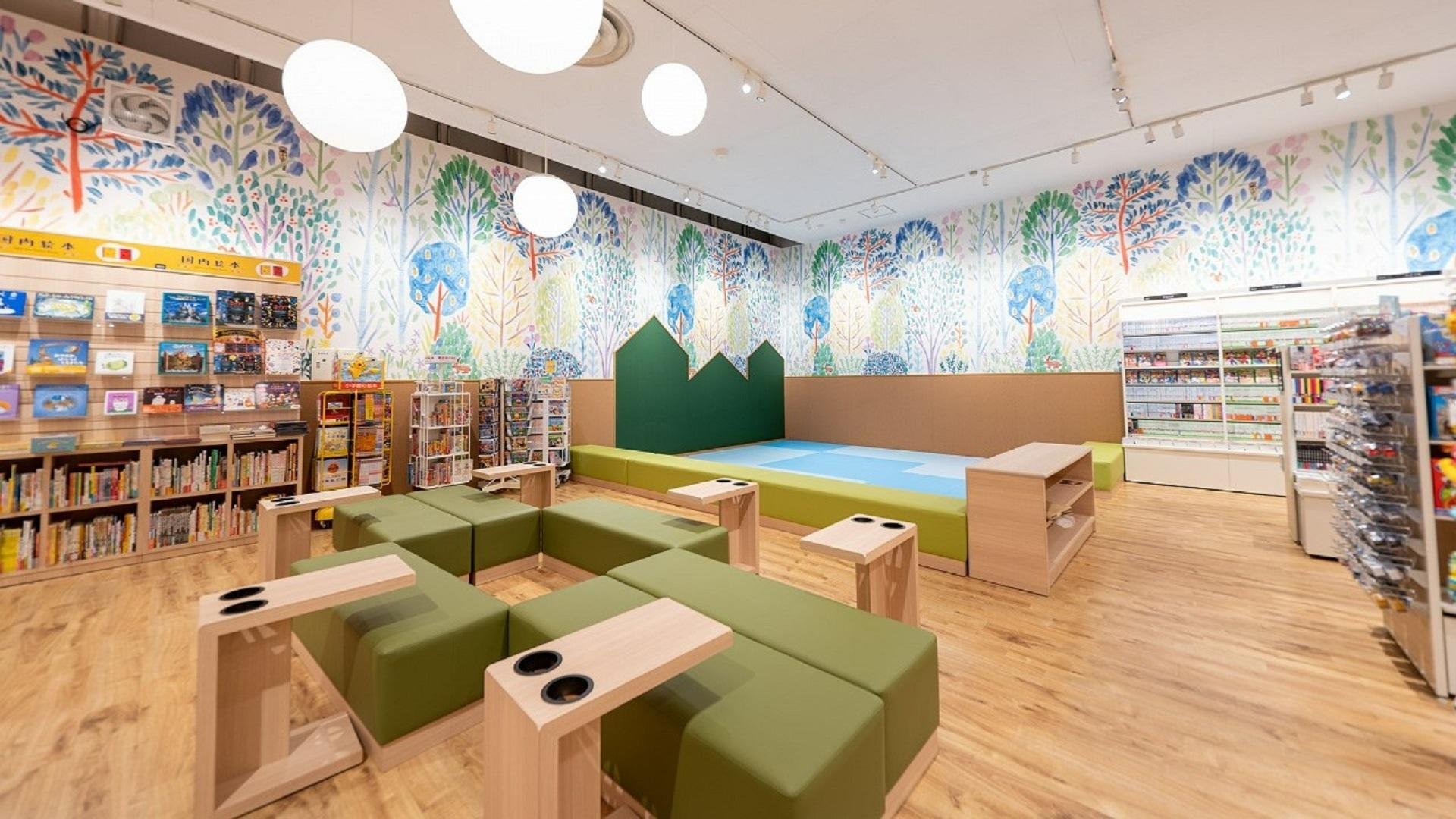 TSUTAYA BOOKSTORE AIZUの写真です
