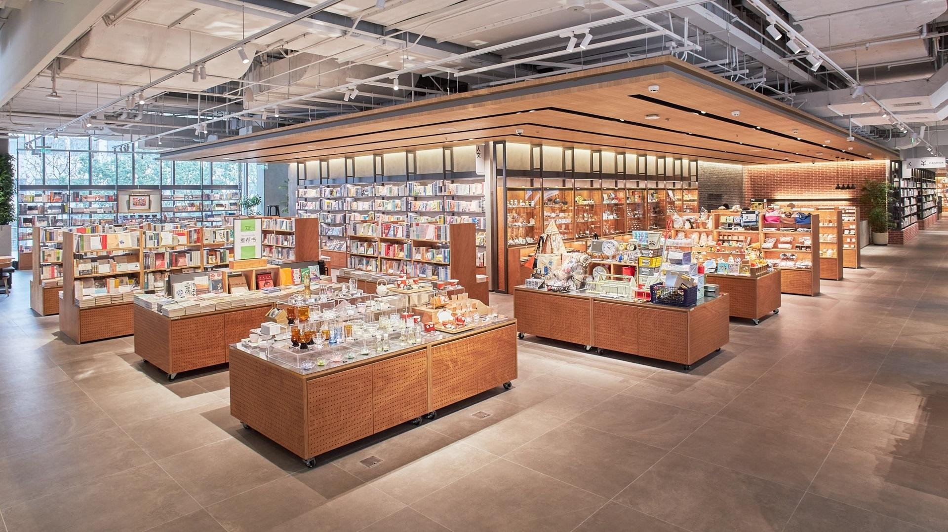 『TSUTAYA BOOKSTORE上海MOHO店』 1月13日（金）OPENの説明画像です