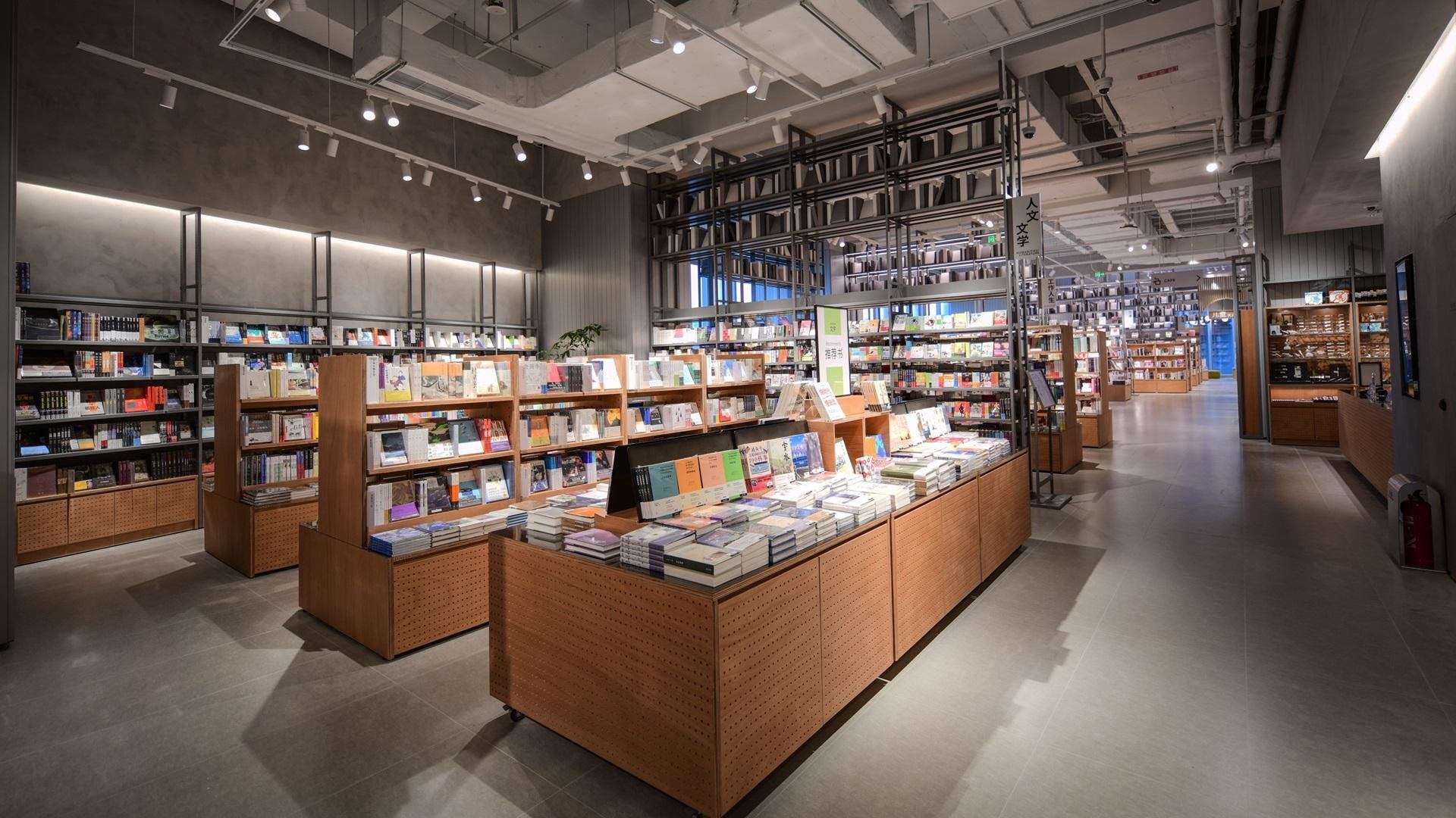 「中国 で蔦屋書店・TSUTAYA BOOKSTORE 出店10店舗目となる 『TSUTAYA BOOKSTORE 重慶印象城店』 9月28日(木)OPEN」の説明画像です。