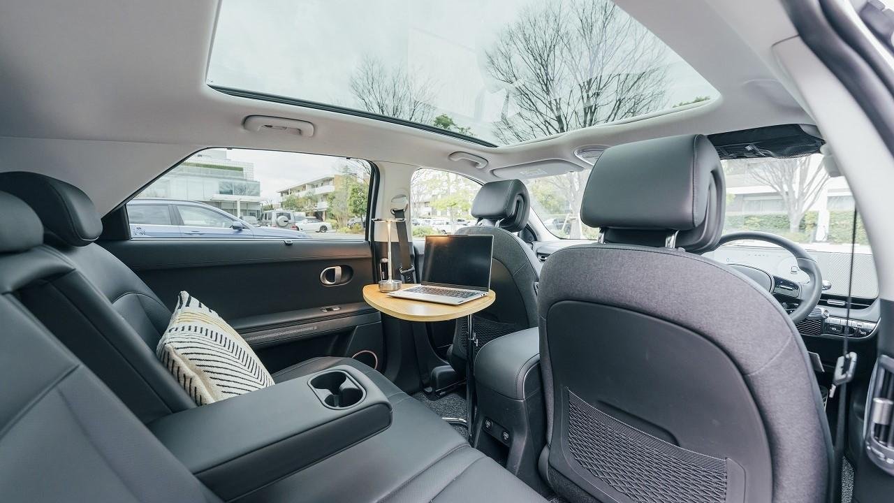 HyundaiとCCC、代官山 蔦屋書店 SHARE LOUNGEにHyundaiとコラボした新サービス開始の説明画像です