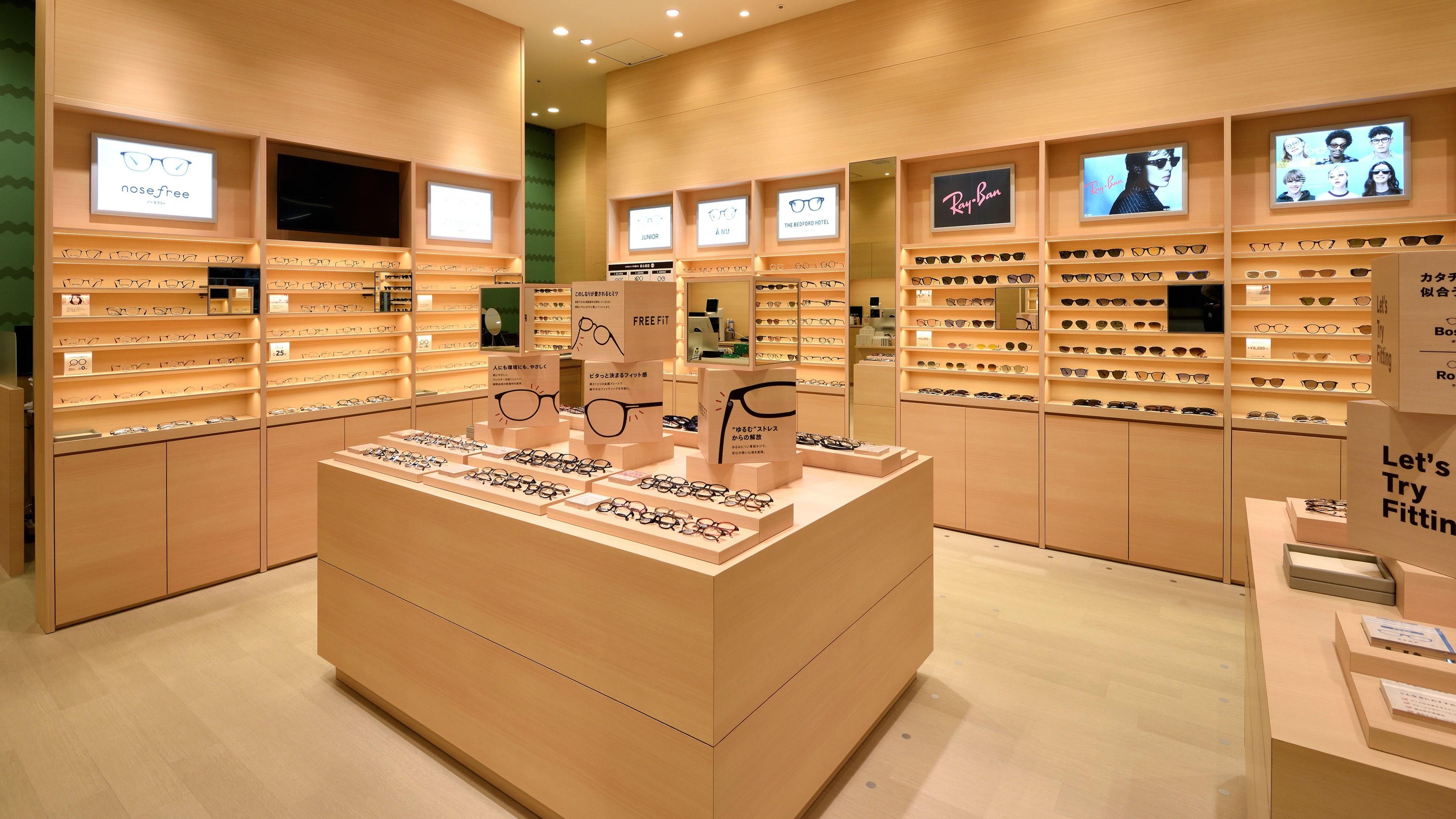 「眼鏡市場ららぽーと立川立飛店」大幅リニューアル