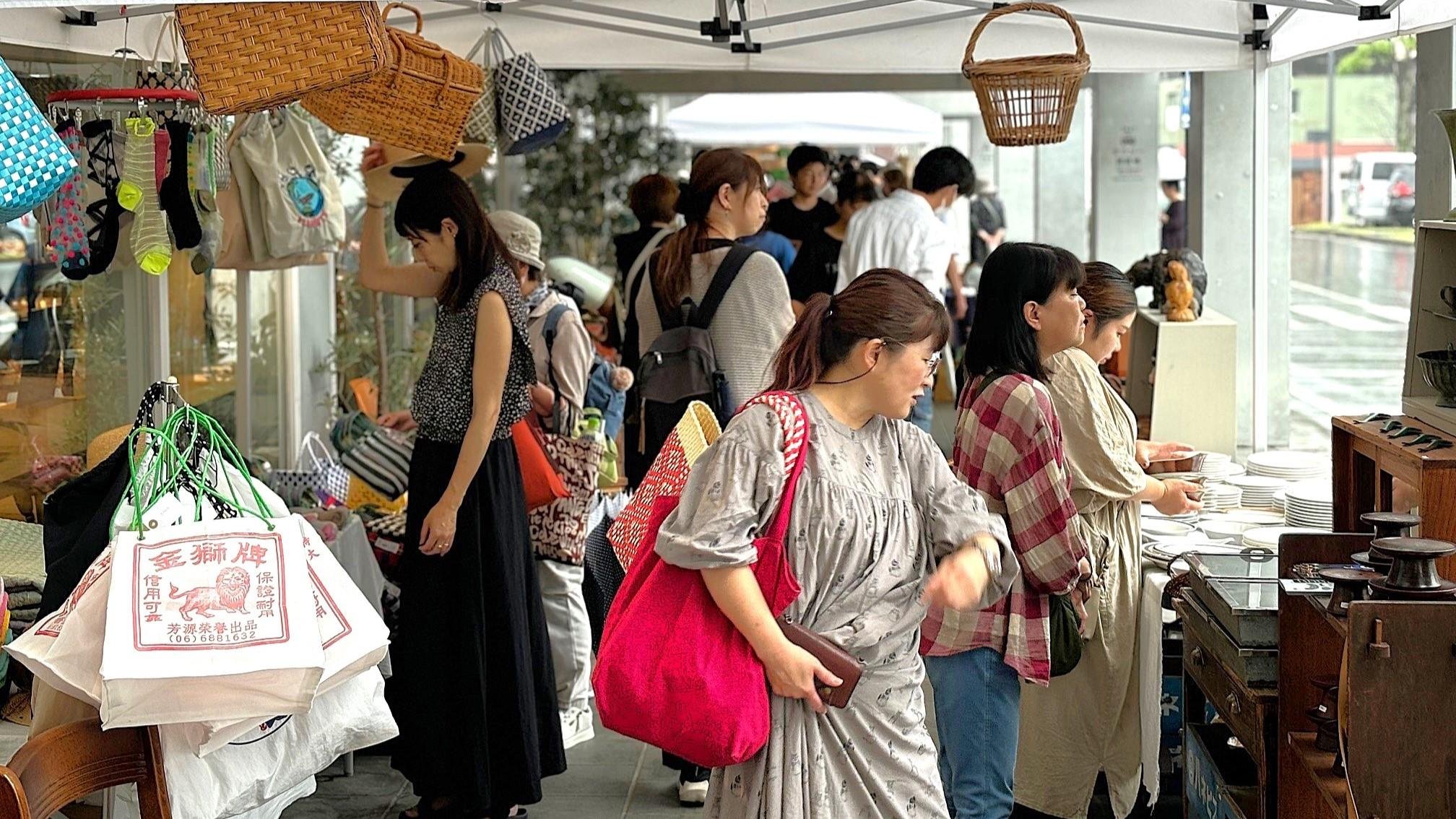 「蚤の市」の写真
