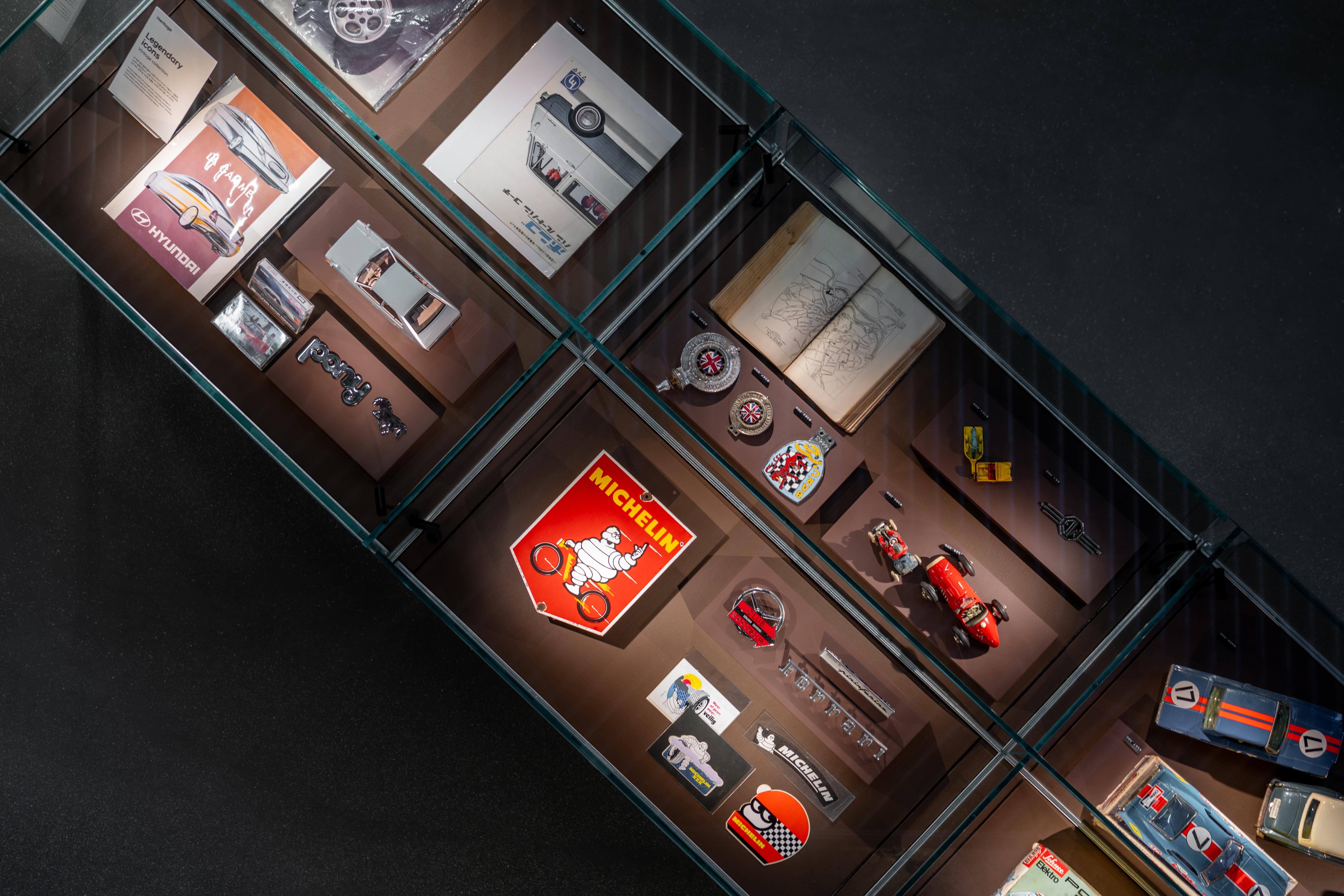 “现代汽车首尔工作室”图片